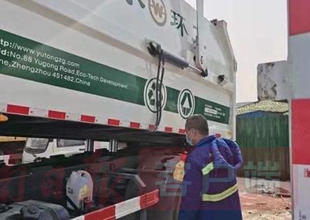 城市“美容師”：疫情不止，我們不散